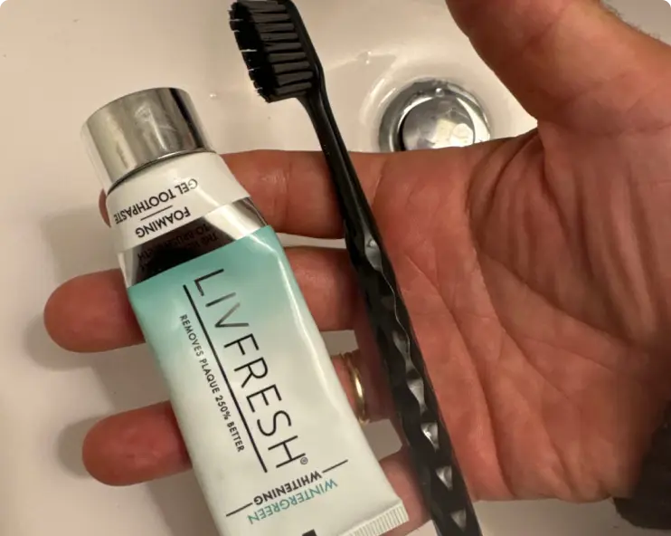 LivFresh Gel Toothpaste 6